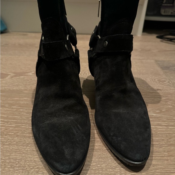 Saint Laurent black suede Wyatt harness boot - Picture 2 of 4